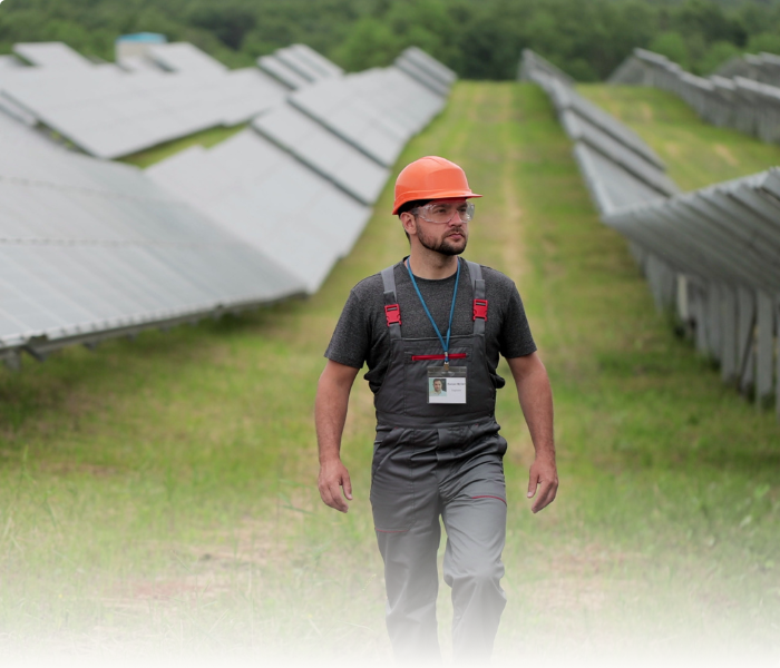 centrale solaire-employé